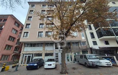 MERKEZİN TAM KALBİNDE 2+1 | 80 m² | ÖN CEPHE