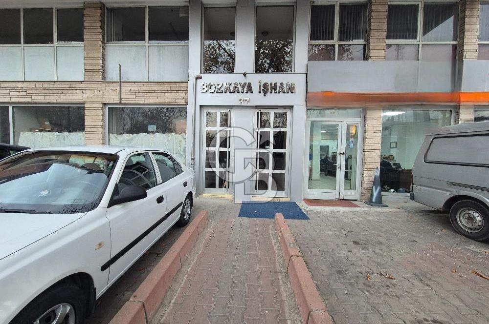 MERKEZİN TAM KALBİNDE 2+1 | 80 m² | ÖN CEPHE