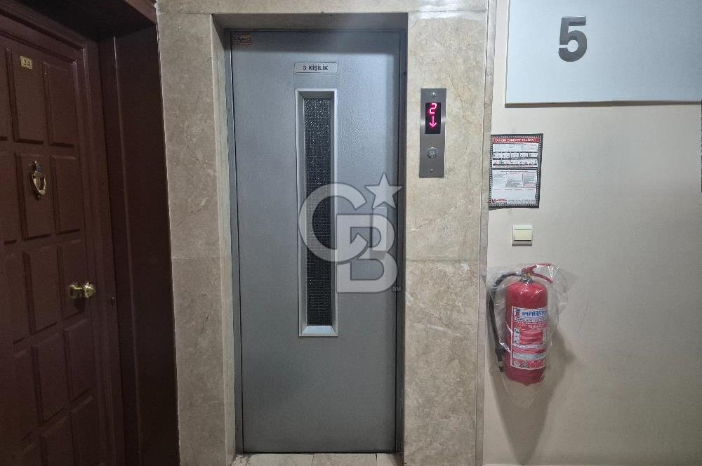 MERKEZİN TAM KALBİNDE 2+1 | 80 m² | ÖN CEPHE