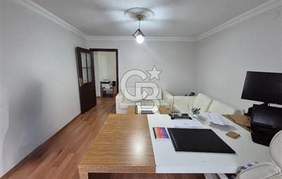 MERKEZİN TAM KALBİNDE 2+1 | 80 m² | ÖN CEPHE