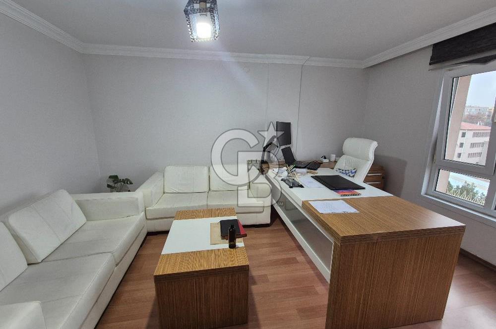 MERKEZİN TAM KALBİNDE 2+1 | 80 m² | ÖN CEPHE