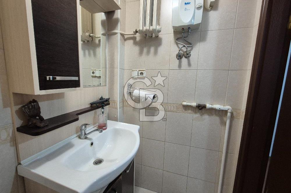 MERKEZİN TAM KALBİNDE 2+1 | 80 m² | ÖN CEPHE