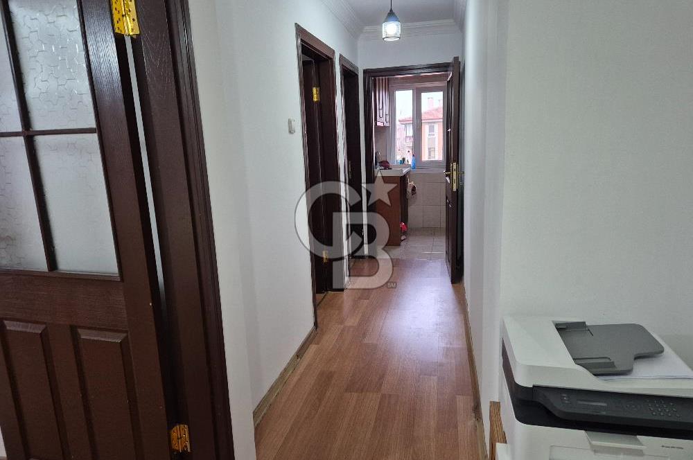MERKEZİN TAM KALBİNDE 2+1 | 80 m² | ÖN CEPHE