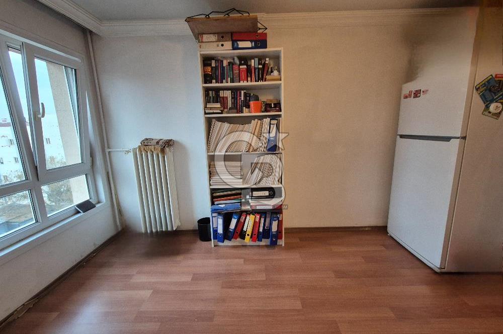 MERKEZİN TAM KALBİNDE 2+1 | 80 m² | ÖN CEPHE