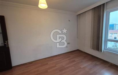 MERKEZİN TAM KALBİNDE 2+1 | 80 m² | ÖN CEPHE