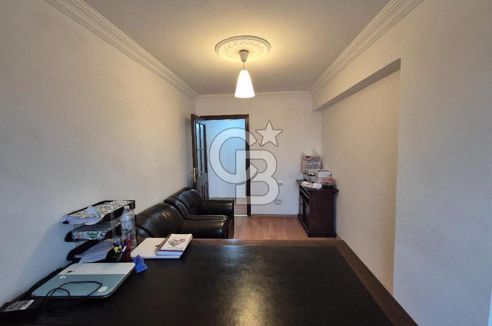 MERKEZİN TAM KALBİNDE 2+1 | 80 m² | ÖN CEPHE