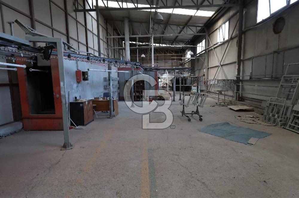 Gaziemir Dokuz Eylül Mh. Sarnıç Yolu 5682 m2 arsa; 4200 m2 Fabrika