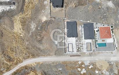 İZMİR FOÇA BAĞARASI VİLLA İMARLI ARSA