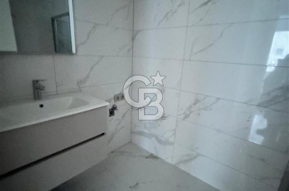 Fener-Kalamış caddesinde deniz manz. balkonlu,sıfır ferah daire