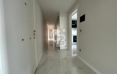 Fener-Kalamış caddesinde deniz manz. balkonlu,sıfır ferah daire