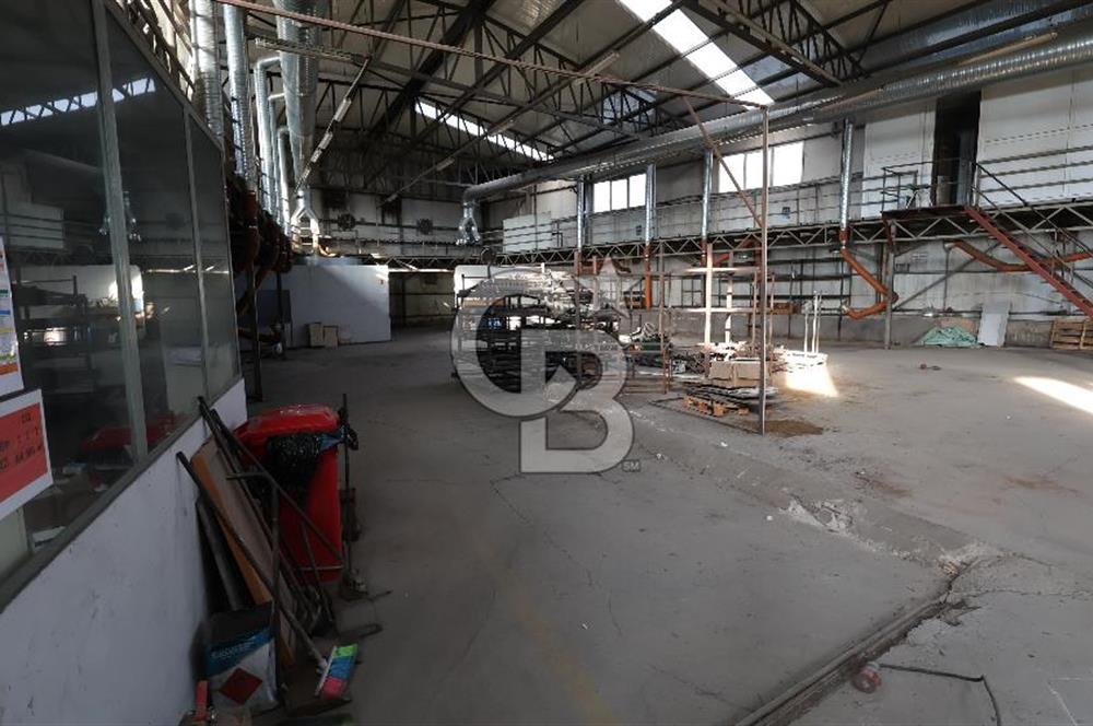 Gaziemir Dokuz Eylül Mh. Sarnıç Yolu 5682 m2 arsa; 4200 m2 Fabrika