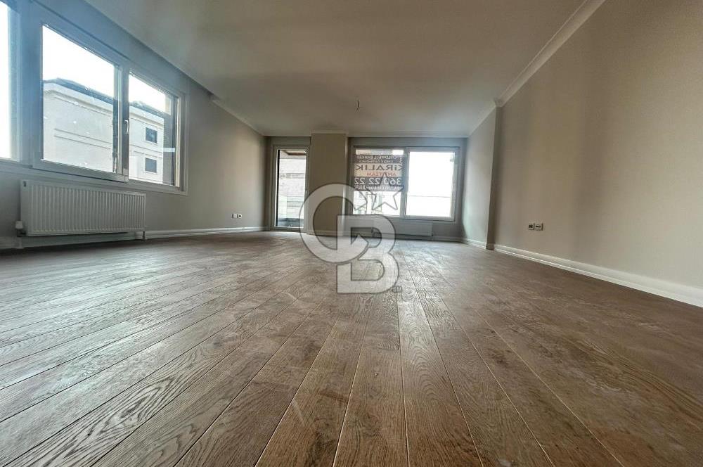 Fener-Kalamış caddesinde deniz manz. balkonlu,sıfır ferah daire