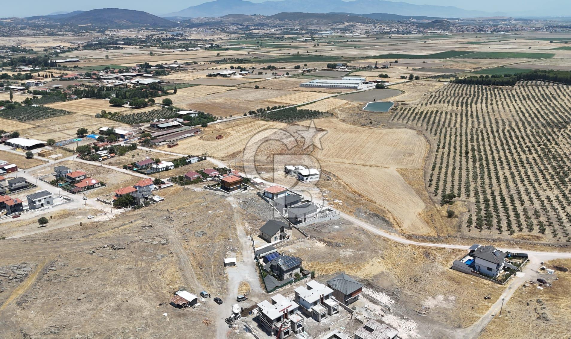 İZMİR FOÇA BAĞARASI VİLLA İMARLI ARSA