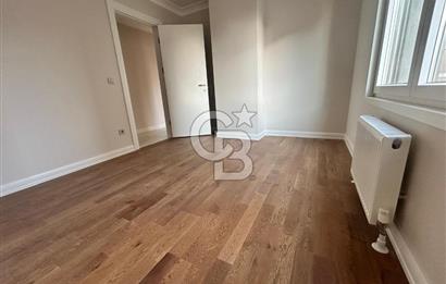 Fener-Kalamış caddesinde deniz manz. balkonlu,sıfır ferah daire