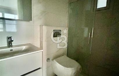 Fener-Kalamış caddesinde deniz manz. balkonlu,sıfır ferah daire