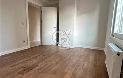 Fener-Kalamış caddesinde deniz manz. balkonlu,sıfır ferah daire