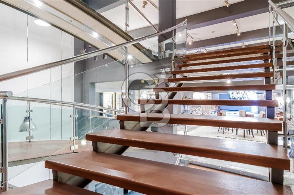 KARABAĞLAR YEŞİLLİK CADDESİ ÜZERİNDE KOMPLE KİRALIK BİNA