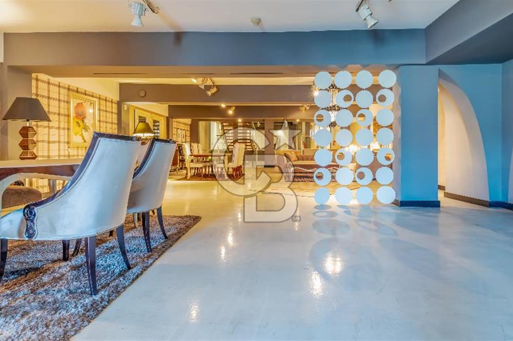 KARABAĞLAR YEŞİLLİK CADDESİ ÜZERİNDE KOMPLE KİRALIK BİNA