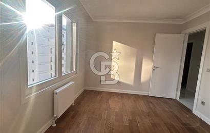 Fener-Kalamış caddesinde deniz manz. balkonlu,sıfır ferah daire