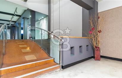 KARABAĞLAR YEŞİLLİK CADDESİ ÜZERİNDE KOMPLE KİRALIK BİNA