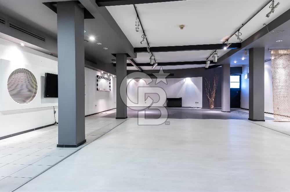 KARABAĞLAR YEŞİLLİK CADDESİ ÜZERİNDE KOMPLE KİRALIK BİNA