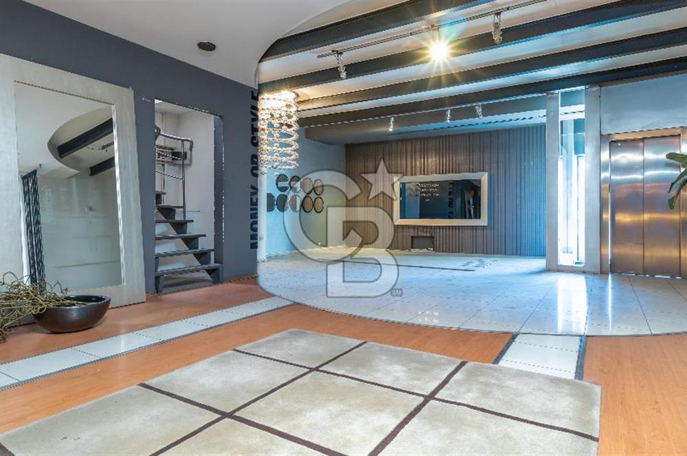 KARABAĞLAR YEŞİLLİK CADDESİ ÜZERİNDE KOMPLE KİRALIK BİNA