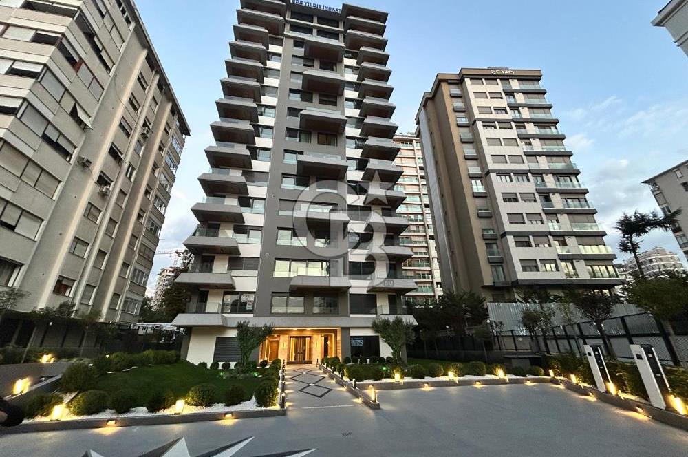 Fener-Kalamış caddesinde deniz manz. balkonlu,sıfır ferah daire