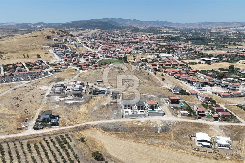 İZMİR FOÇA BAĞARASI VİLLA İMARLI ARSA