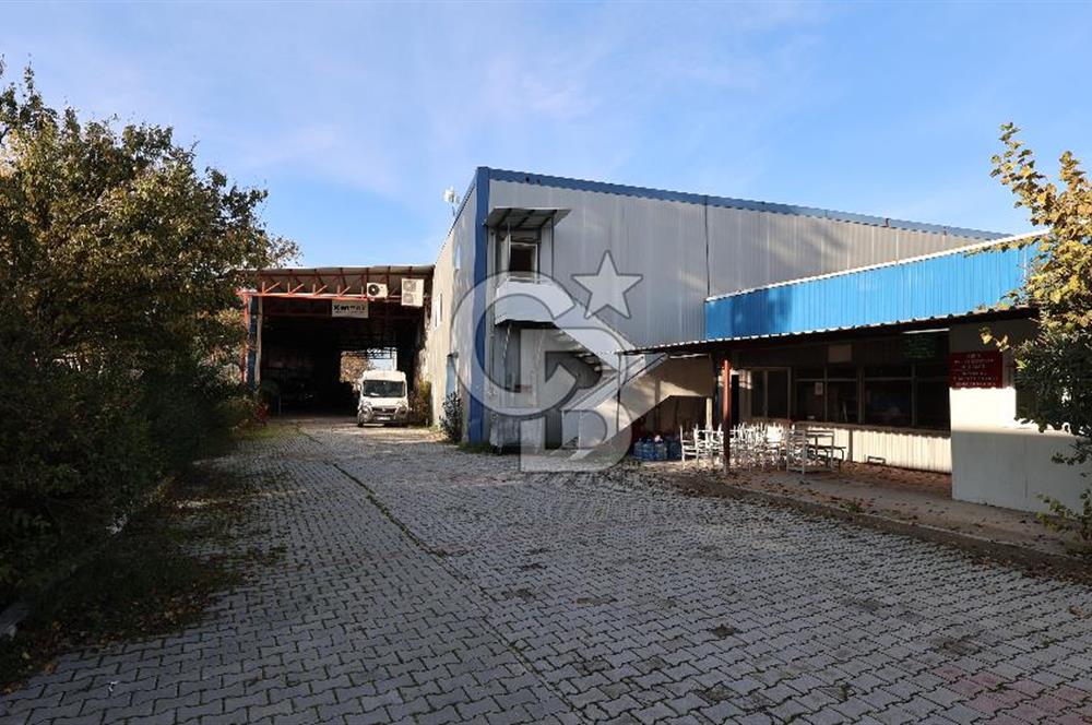Gaziemir Dokuz Eylül Mh. Sarnıç Yolu 5682 m2 arsa; 4200 m2 Fabrika