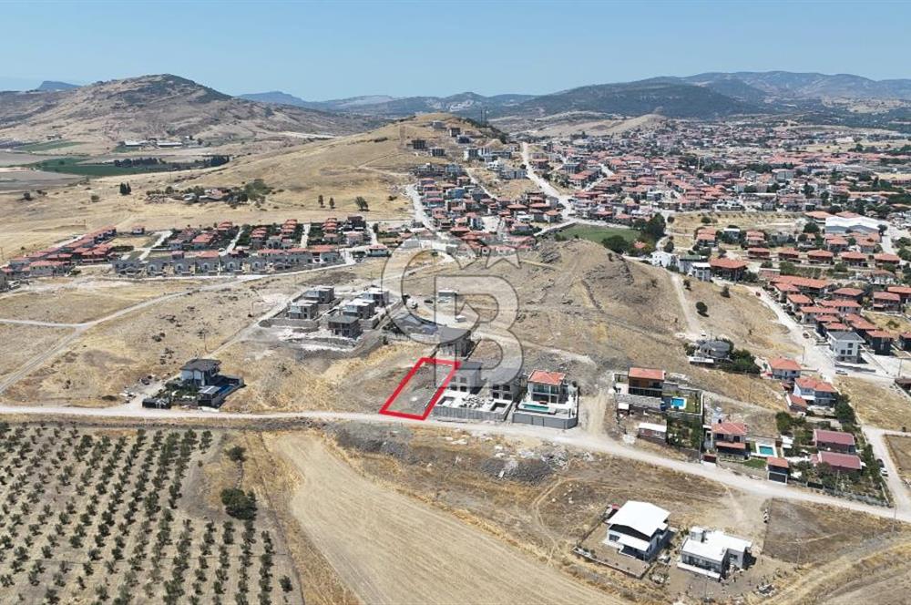 İZMİR FOÇA BAĞARASI VİLLA İMARLI ARSA