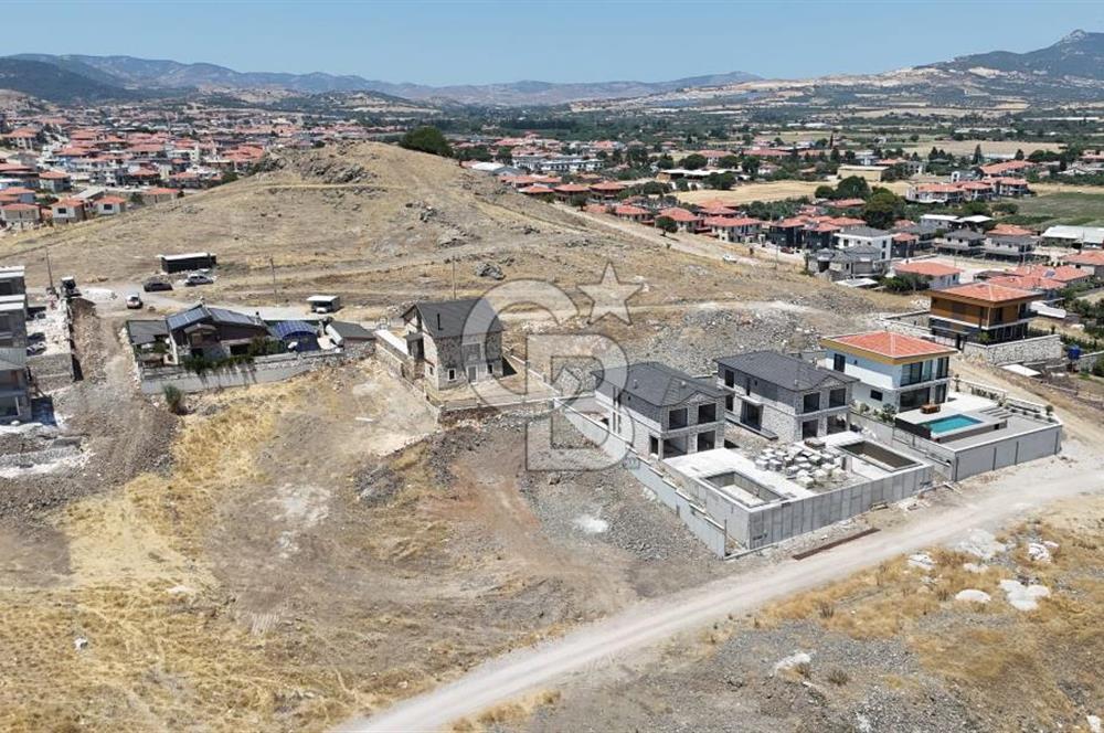 İZMİR FOÇA BAĞARASI VİLLA İMARLI ARSA