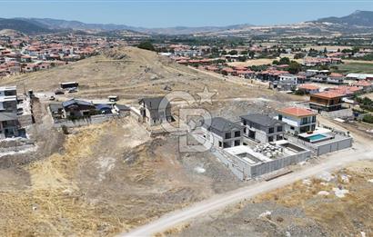 İZMİR FOÇA BAĞARASI VİLLA İMARLI ARSA