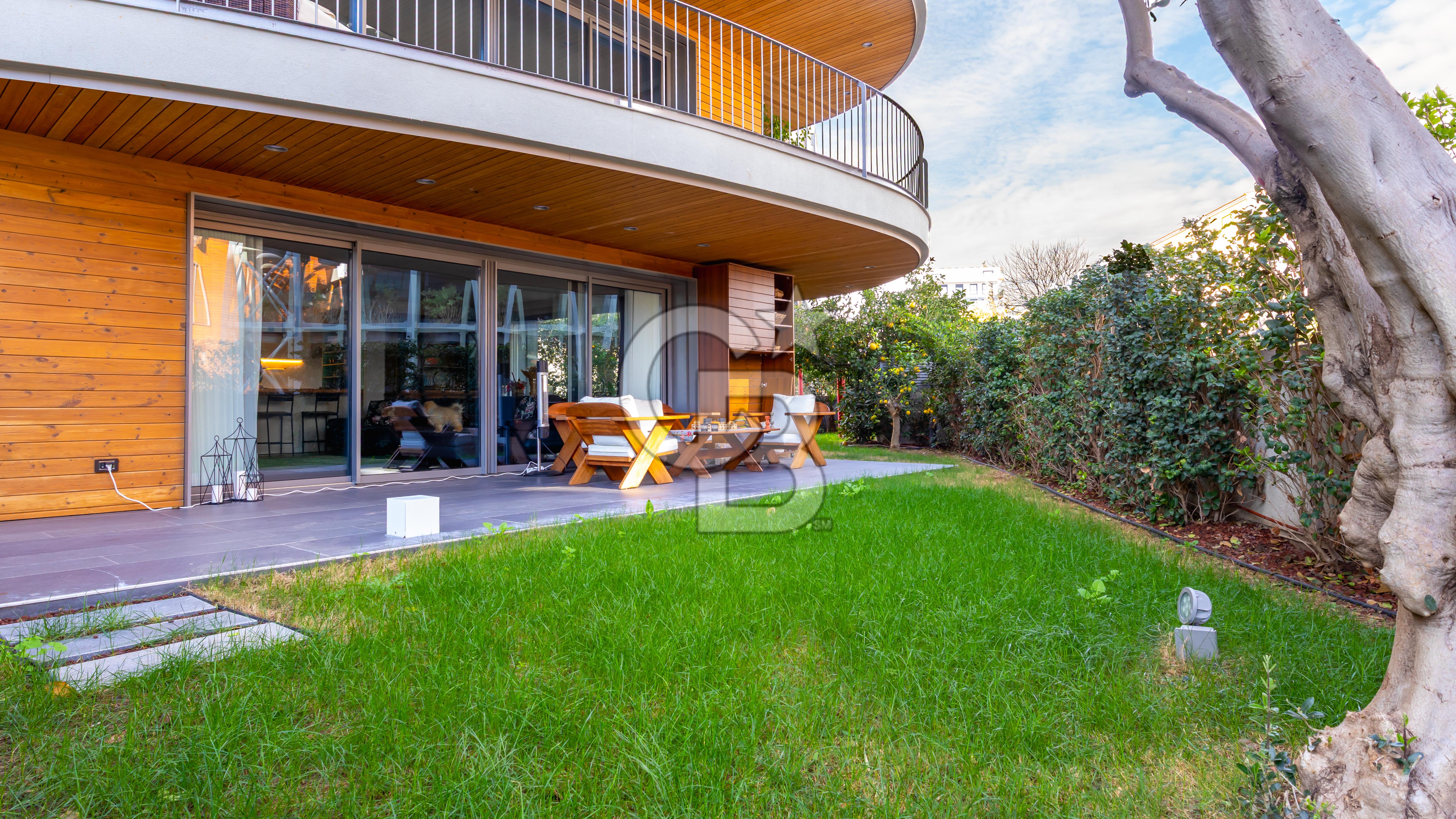 FOLKART NARLIDERE'DE BAHÇELİ 4+1 SATILIK DAİRE