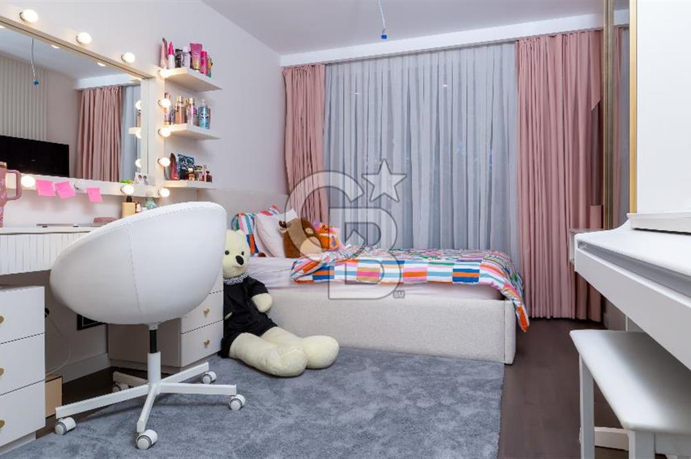 FOLKART NARLIDERE'DE BAHÇELİ 4+1 SATILIK DAİRE