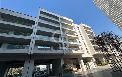 İzmir Megapol Cadde Evlerinde Yatay Mimari Satılık 3+1 Daire