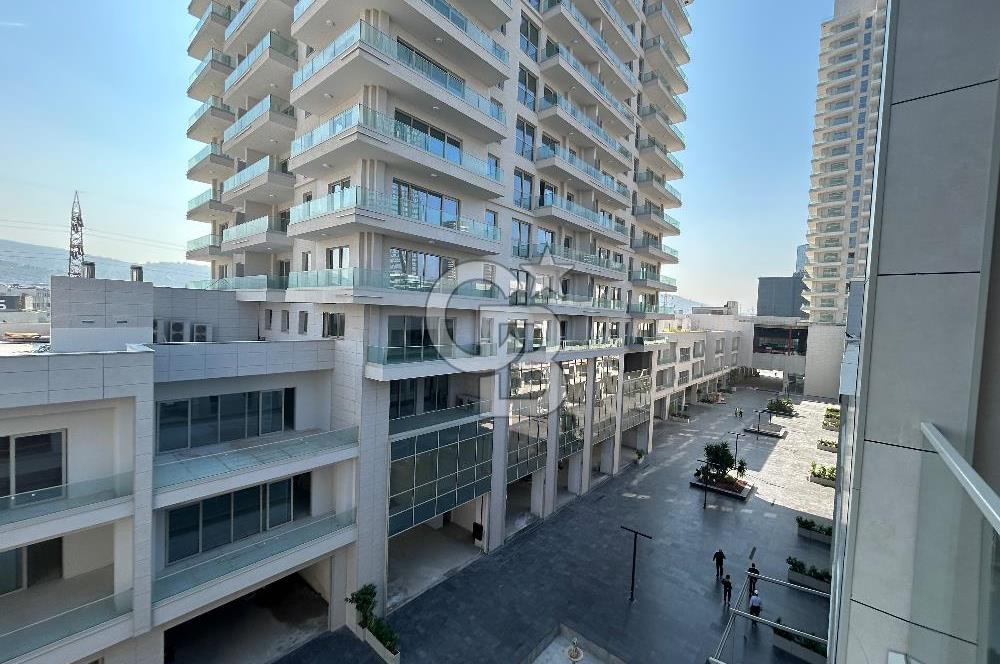 İzmir Megapol Cadde Evlerinde Yatay Mimari Satılık 3+1 Daire