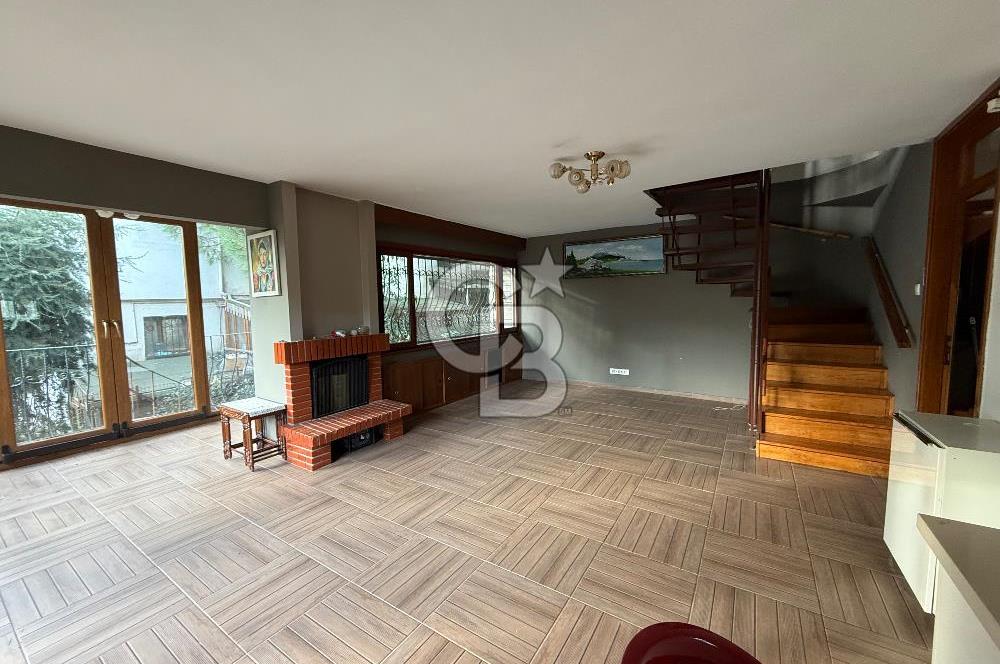 Kemerburgaz Kemer  evlerinde 3+1 kiralık 