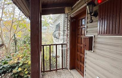 Kemerburgaz Kemer evleri  3 + 1 satılık daire