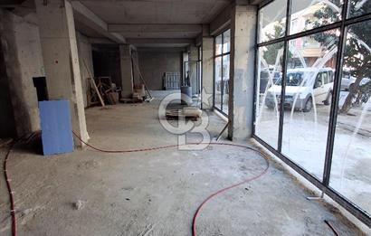 Sancaktepe İnönü Mahallesinde Kiralık 650 M² Dükkan