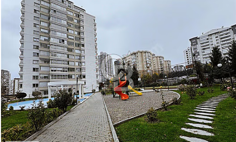 YAŞAMKENT KAREVLER SİTESİNDE PRESTİJLİ YAŞAM 4+1 SATILIK DAİRE