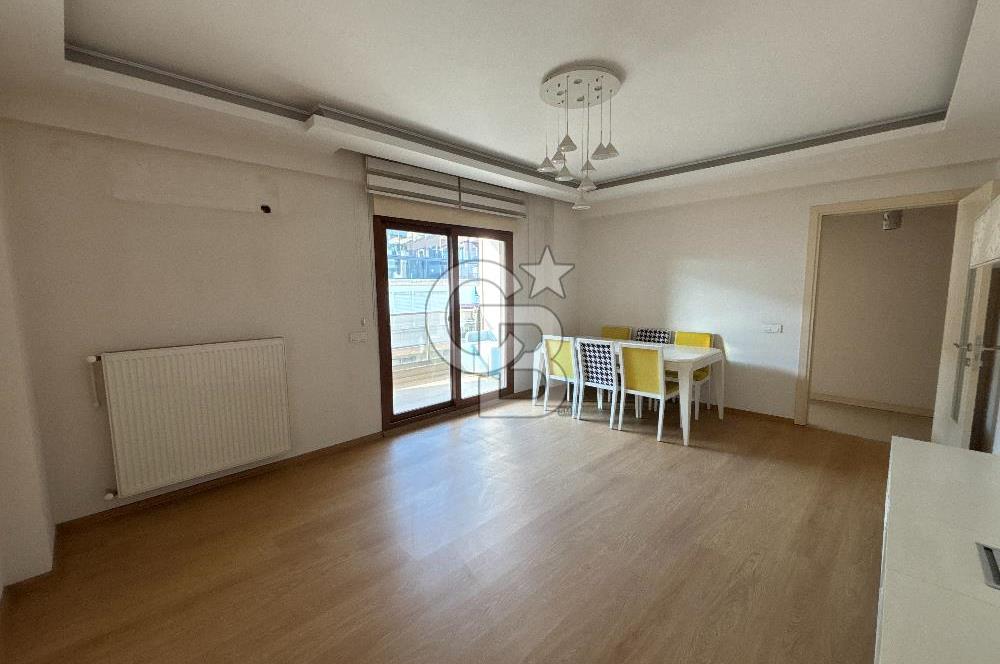 İzmir Karşıyaka Şemikler'de 2+1 Satılık Daire