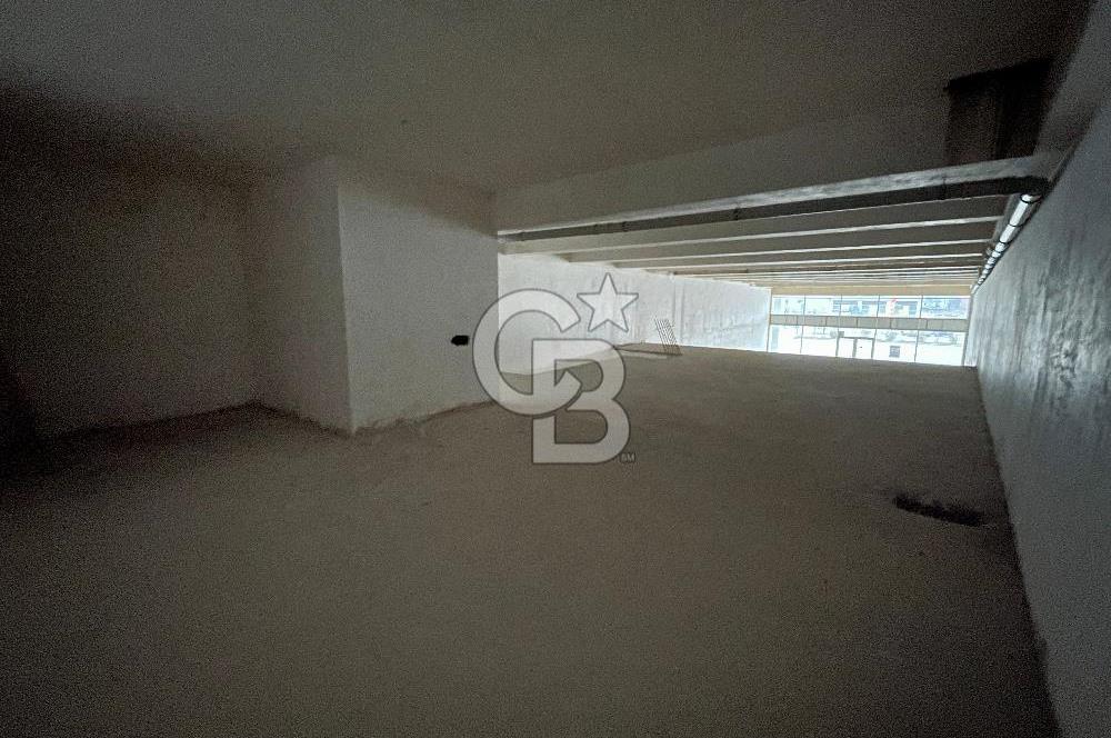 BAĞLICA DA CADDE ÜZERİ MÜKEMMEL KONUMDA 350 M2 KİRALIK DÜKKAN