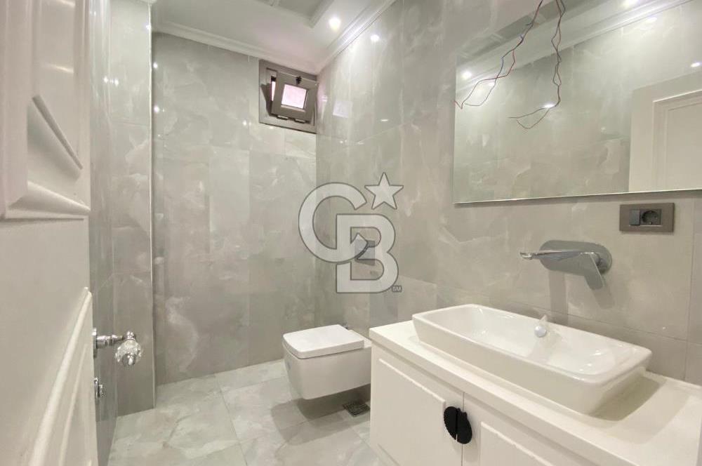 BAŞİSKELE YUVACIK'TA PANOROMİK ŞEHİR MANZARALI 4+1 LÜKS VİLLA