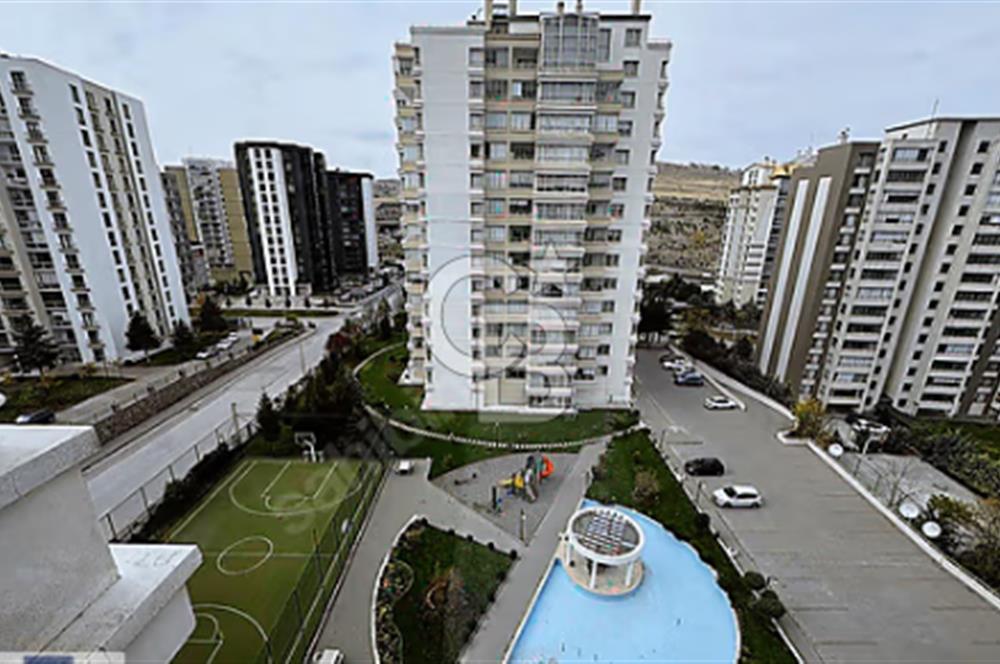 YAŞAMKENT KAREVLER SİTESİNDE PRESTİJLİ YAŞAM 4+1 SATILIK DAİRE