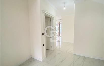 BAŞİSKELE YUVACIK'TA PANOROMİK ŞEHİR MANZARALI 4+1 LÜKS VİLLA