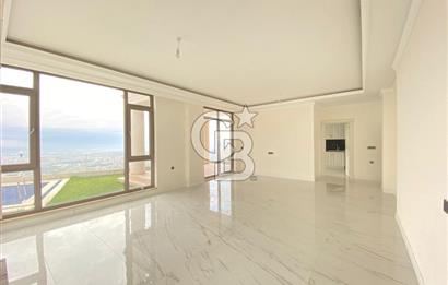 BAŞİSKELE YUVACIK'TA PANOROMİK ŞEHİR MANZARALI 4+1 LÜKS VİLLA
