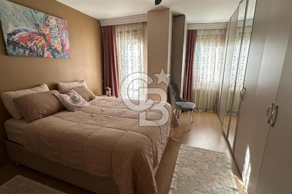 216 Sancaktepe konutları satılık ara kat daire