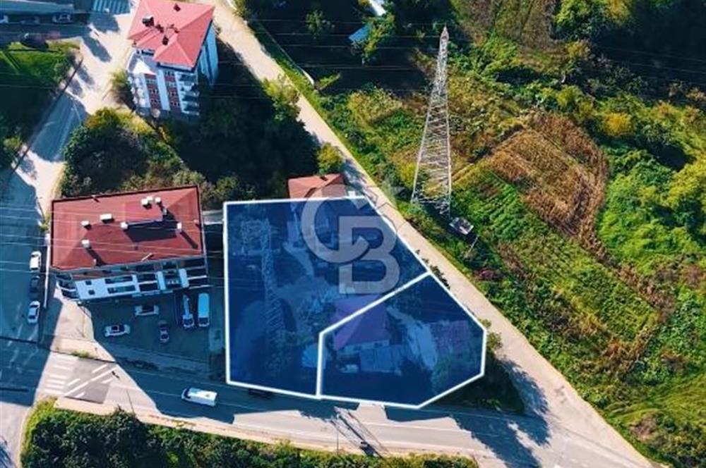 1300 m2 iki yola cepheli konut+ticari imarlı arsa