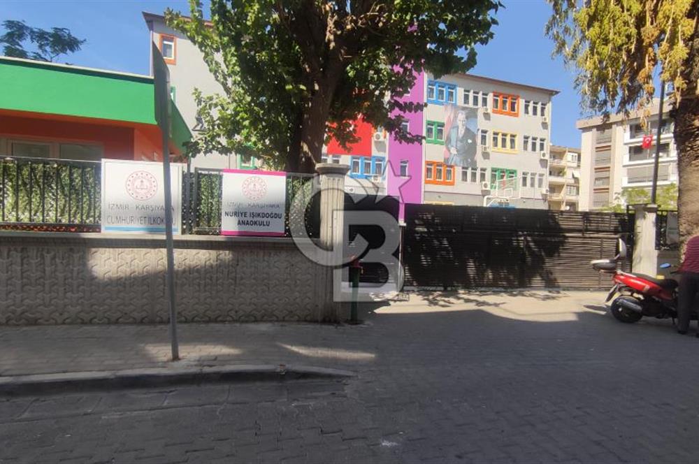 KARŞIYAKA İSKELE KARŞISI DEVREN KİRALIK BALIK AV MALZEME DÜKKANI