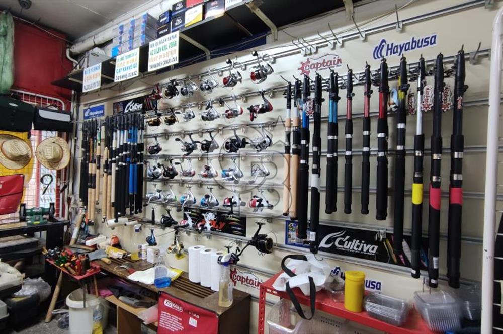 KARŞIYAKA İSKELE KARŞISI DEVREN KİRALIK BALIK AV MALZEME DÜKKANI